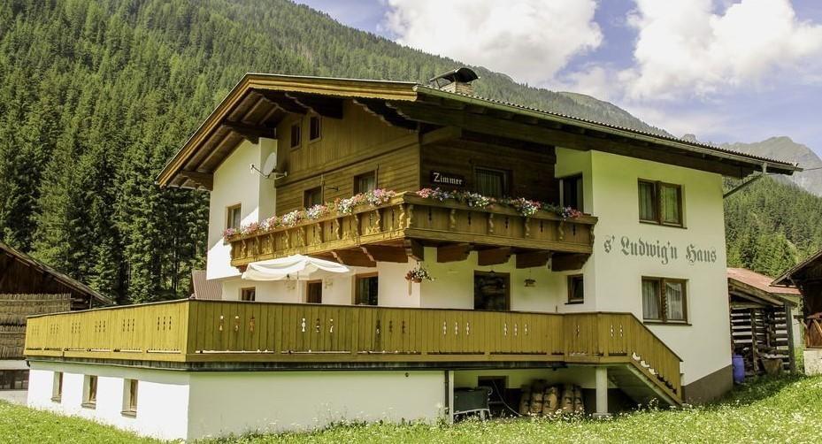 Апартаменты S' Ludwign Haus Санкт-Леонхард-им-Пицталь Экстерьер фото